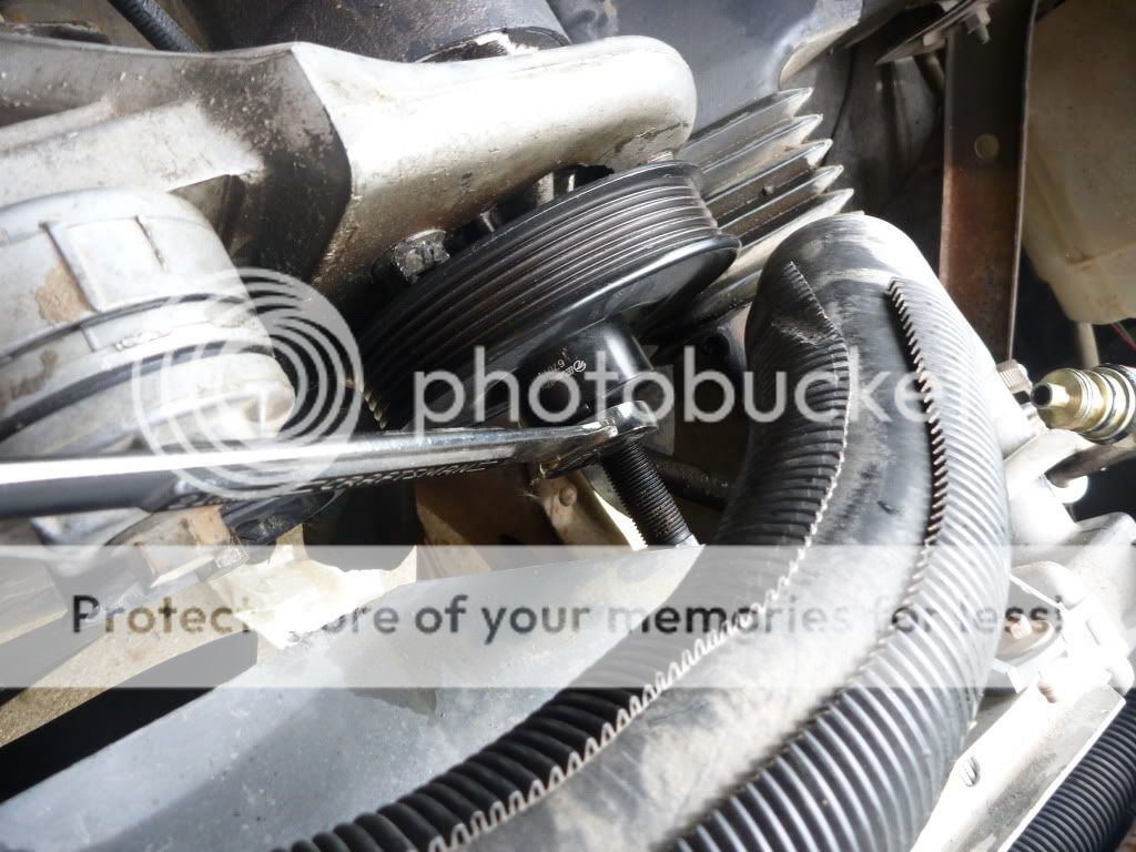 How to drain ford ka power steering fluid